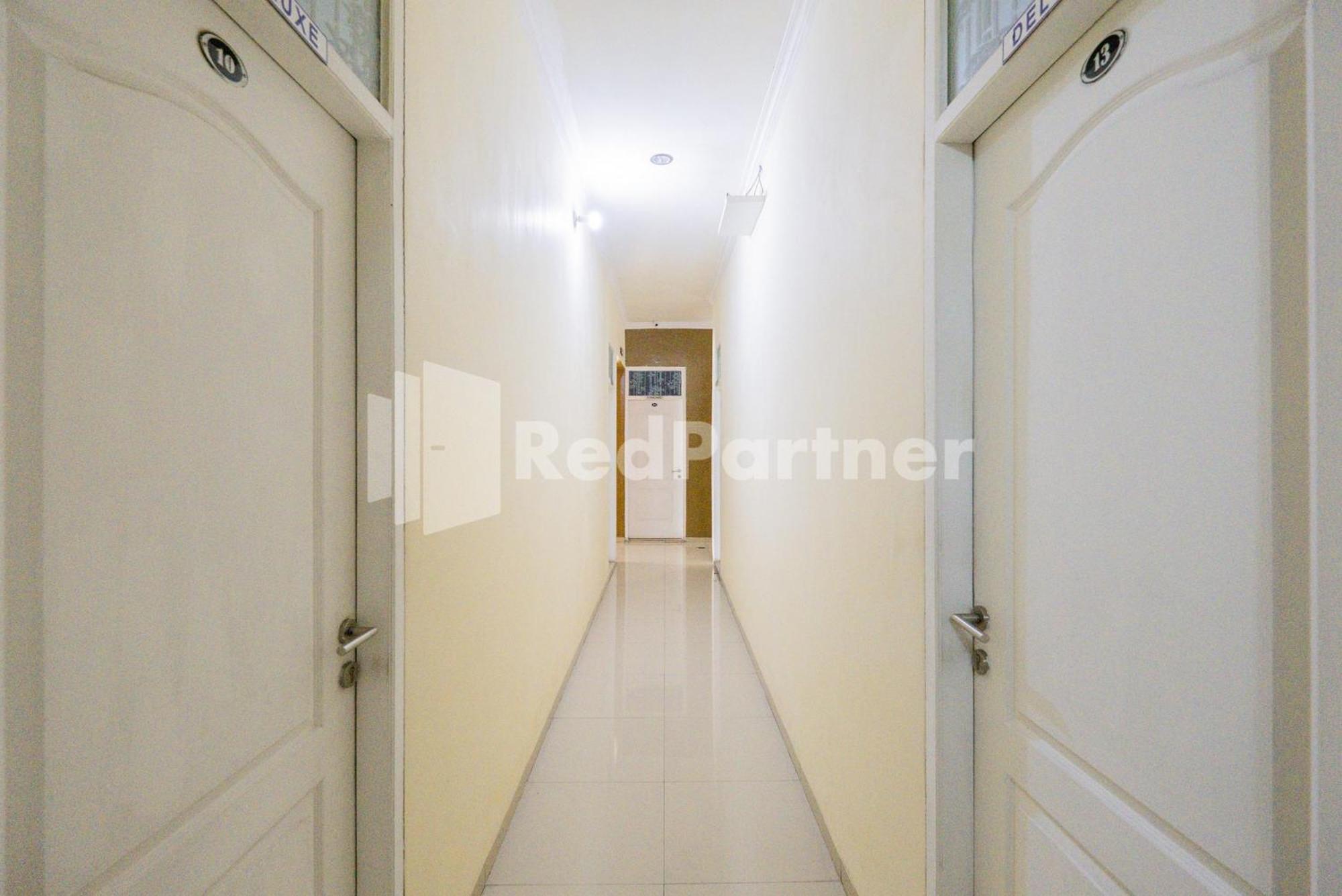 Omah Kalimosodo Mitra Reddoorz Near Stasiun Malang Kota Baru Hotel Exterior photo