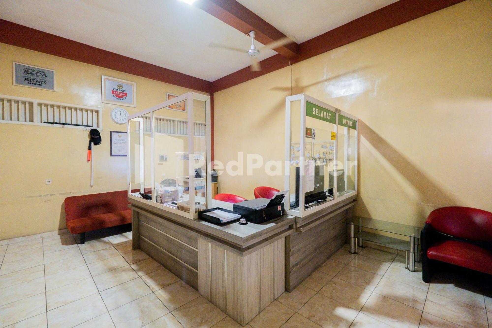 Omah Kalimosodo Mitra Reddoorz Near Stasiun Malang Kota Baru Hotel Exterior photo